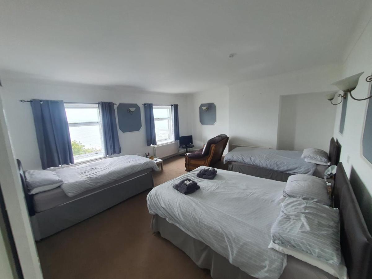 Highlander Hotel สการ์โบโรห์ ภายนอก รูปภาพ