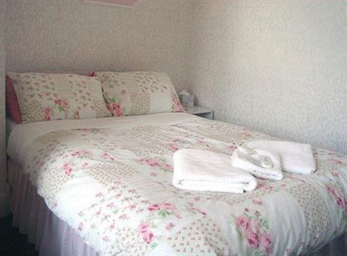 Highlander Hotel สการ์โบโรห์ ภายนอก รูปภาพ